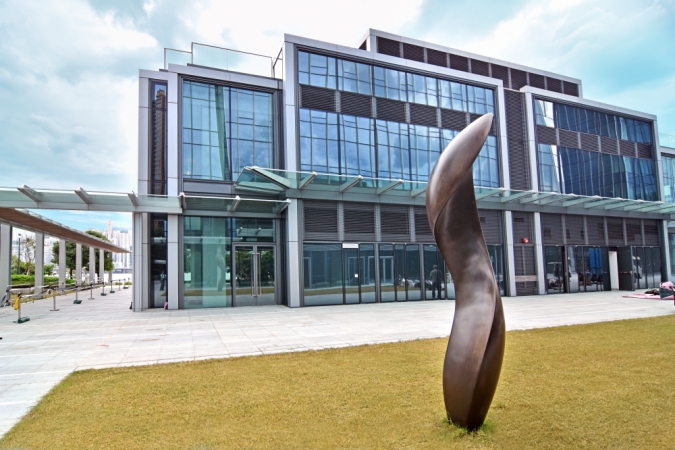 One HarbourGate3.jpg